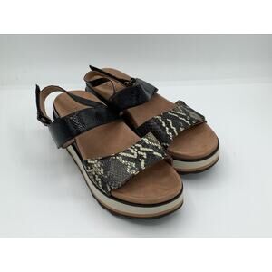 Vionic Size 8 Slide Wedges Snake Print Sandals